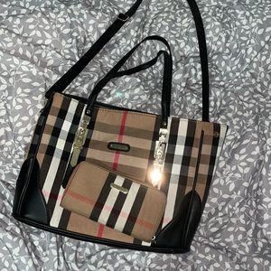 Burberry-like bag + wallet set
